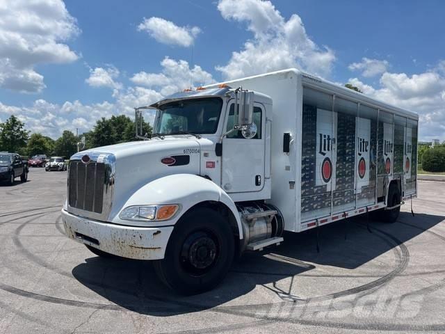 Peterbilt 337 Camioane transport bauturi