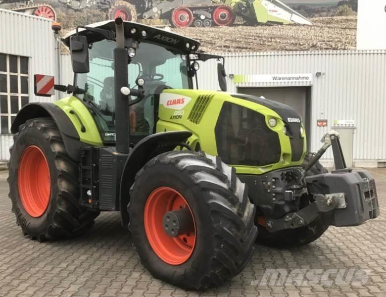 CLAAS AXION 850 Tractoare