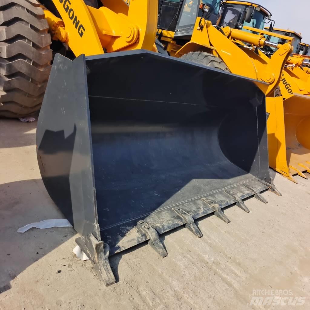 LiuGong 856 H Incarcator pe pneuri