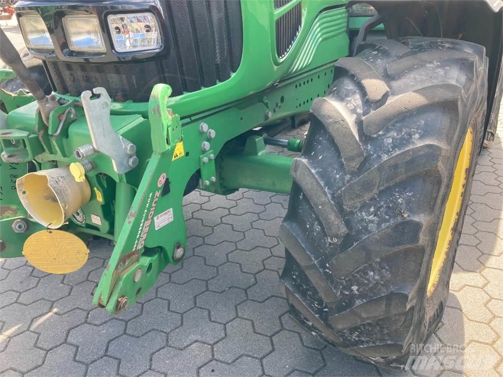 John Deere 6630 Tractoare