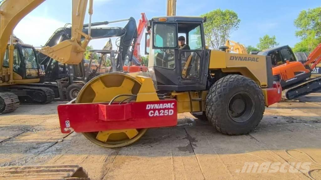 Dynapac CA 25 D Compactoare monocilindrice