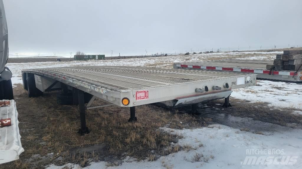 Reitnouer 48' Flatbed Pick up/Prelata