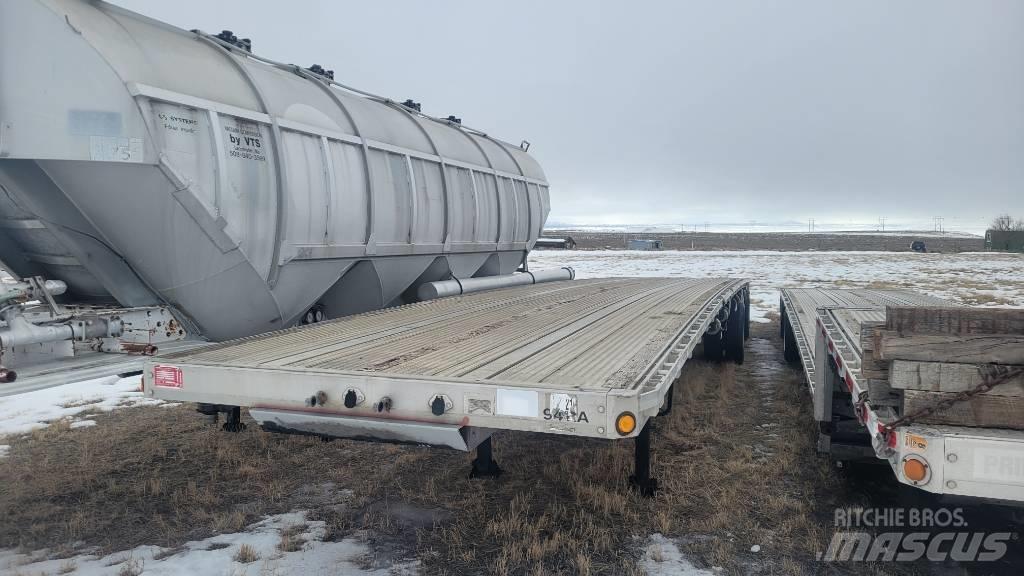 Reitnouer 48' Flatbed Pick up/Prelata