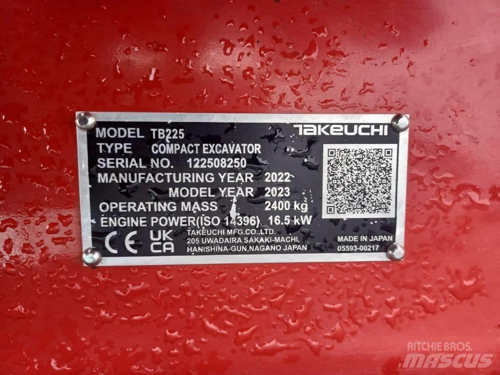 Takeuchi TB 225 Mini excavatoare < 7t