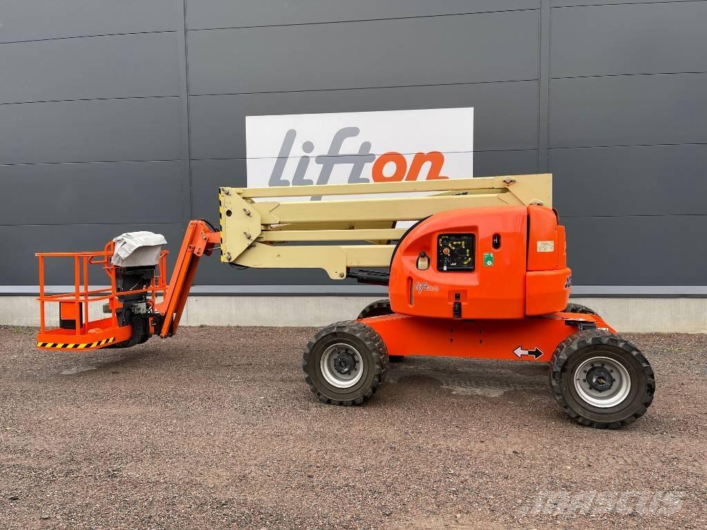 JLG 450 AJ Bomlift Nacele cu brat articulat