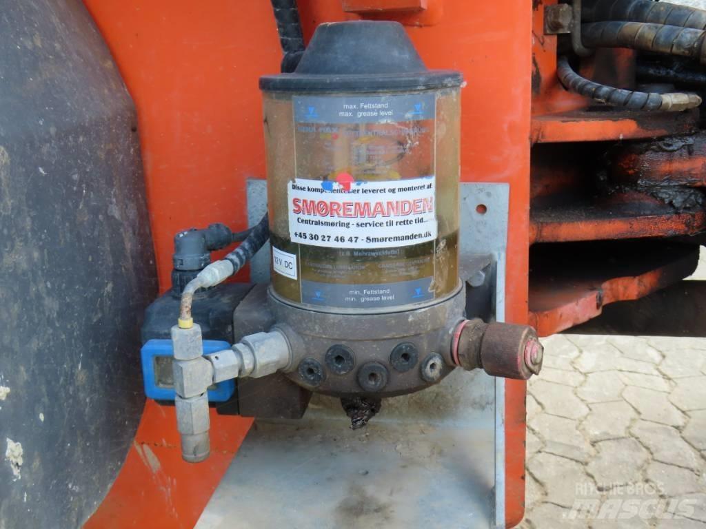Hitachi ZX 95 Incarcator pe pneuri
