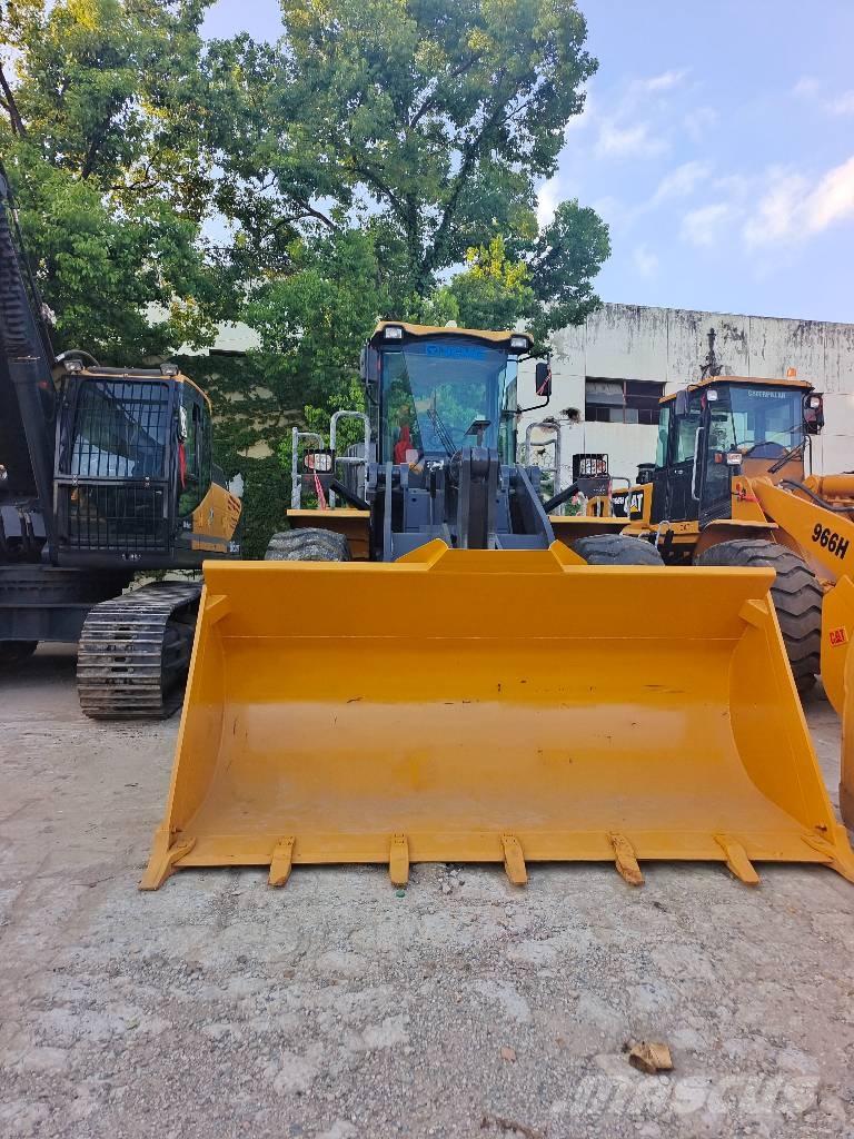 XCMG LW500KV Incarcator pe pneuri