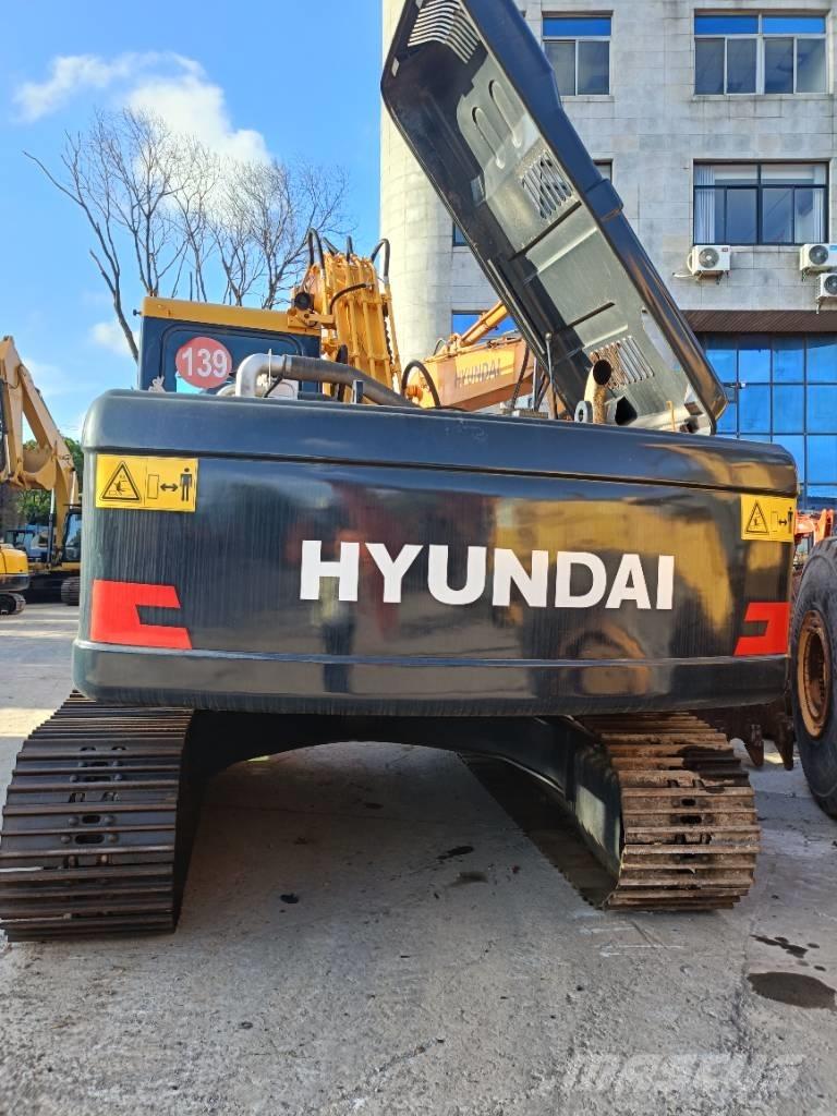 Hyundai R220LC-9S Excavatoare pe șenile
