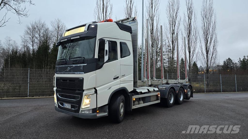 Volvo FH Camion pentru lemne