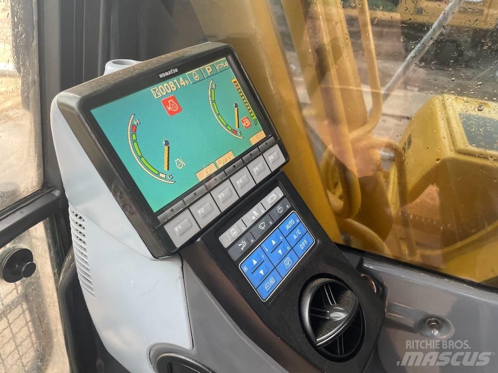 Komatsu PC 240 LC-8 Excavatoare pe șenile
