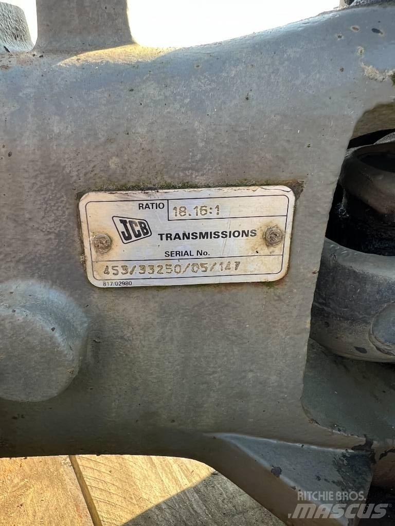 JCB 535-140 Axe