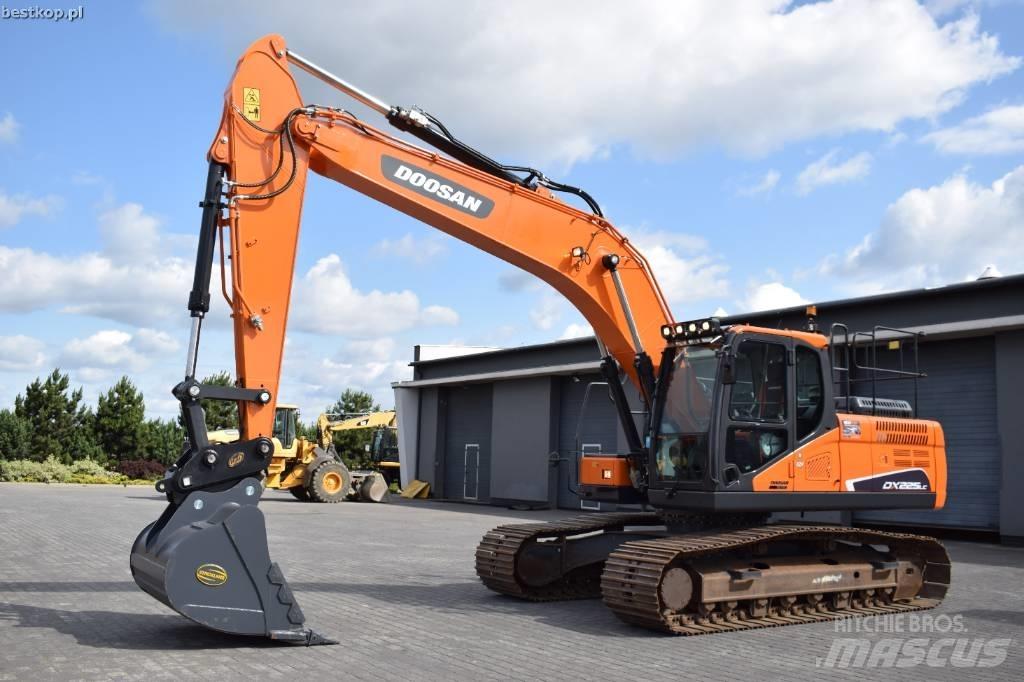 Doosan DX 225 LC-5 Excavatoare pe șenile
