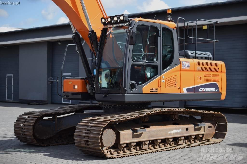 Doosan DX 225 LC-5 Excavatoare pe șenile
