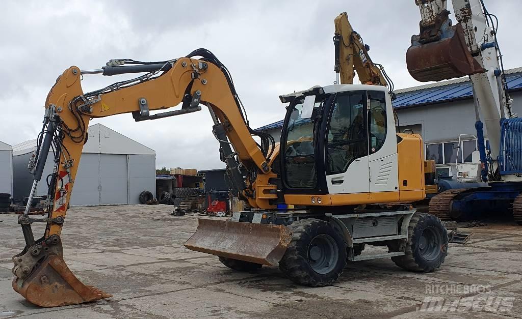 Liebherr A 910 Excavatoare cu roti