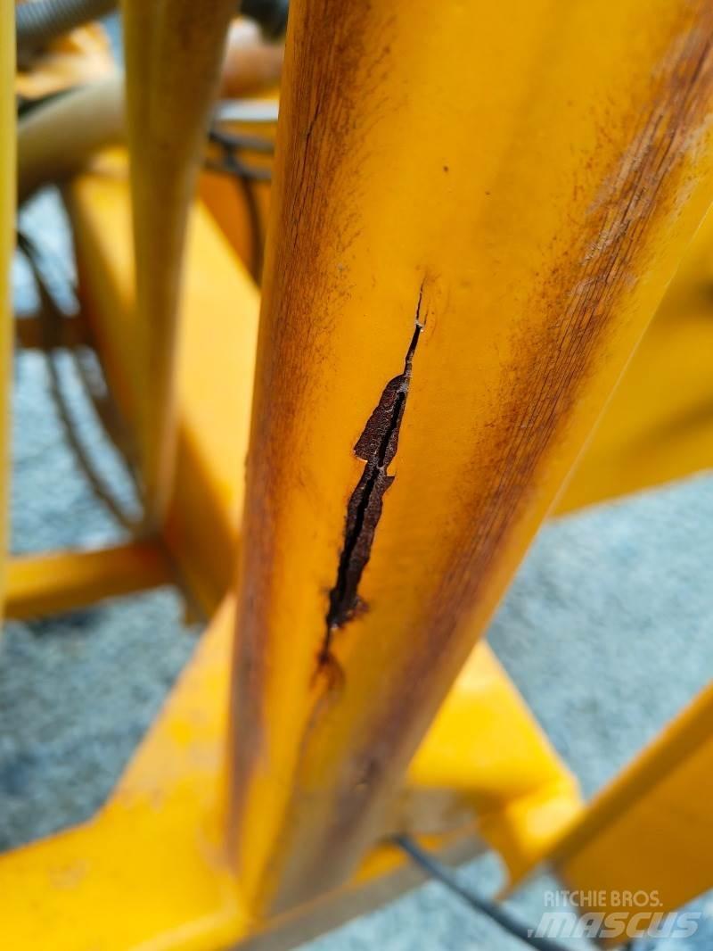 Dubex ANH 700N Tractoare agricole sprayers