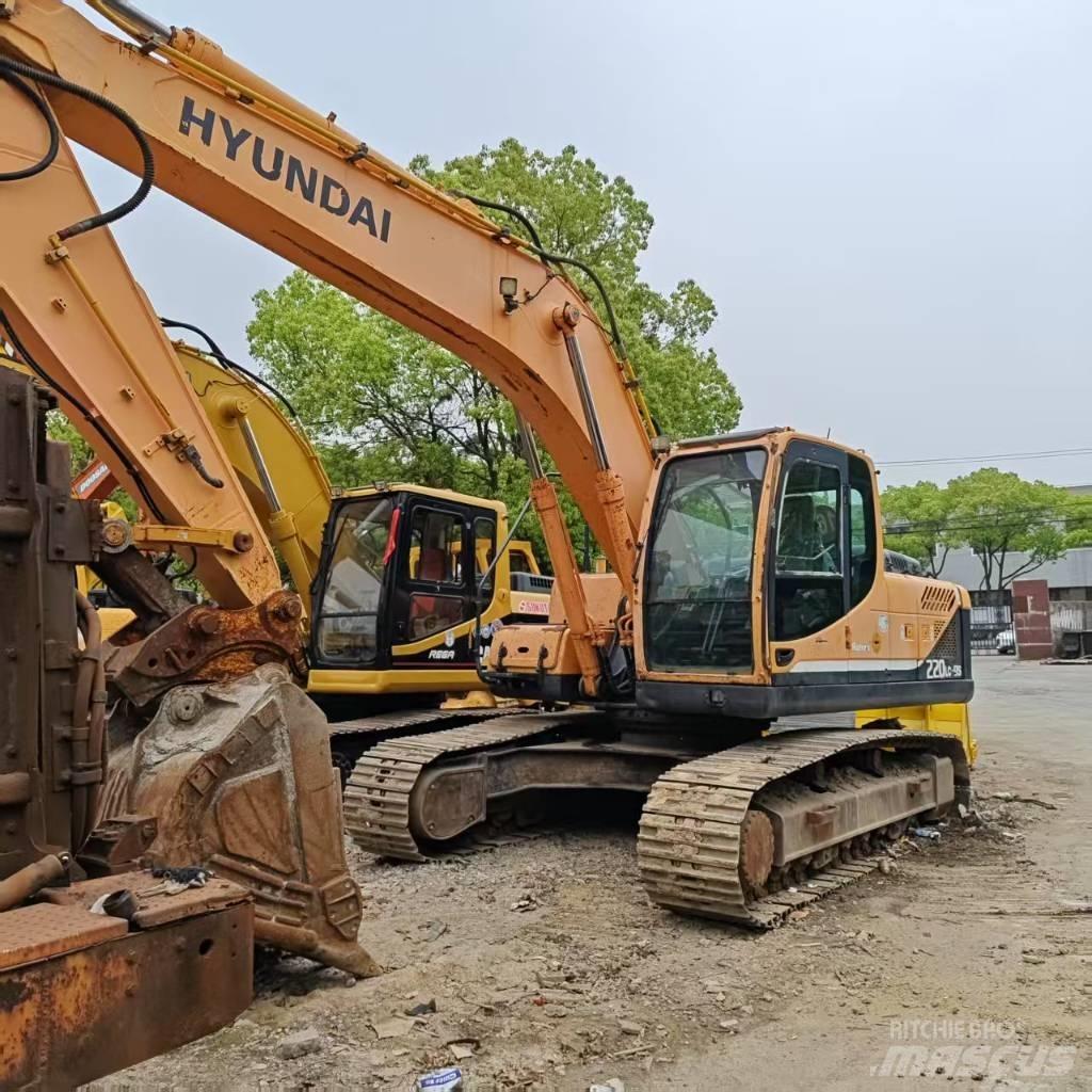 Hyundai 220lc-9s Excavatoare pe șenile
