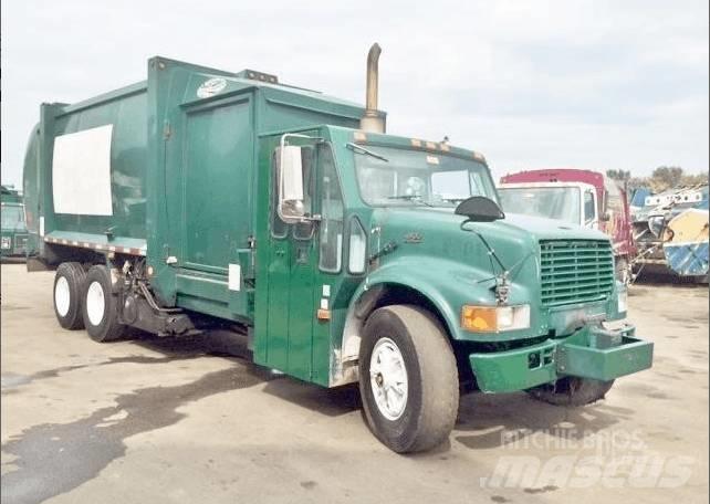 International 4900 Camion de deseuri