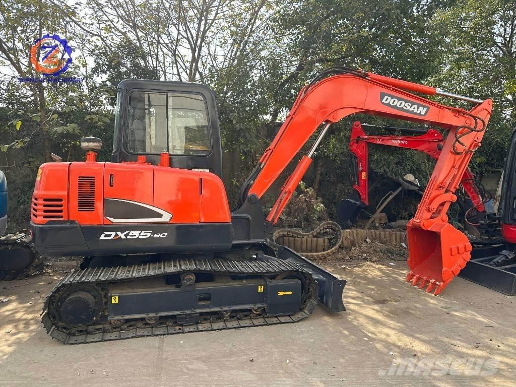 Doosan 55 Mini excavatoare < 7t