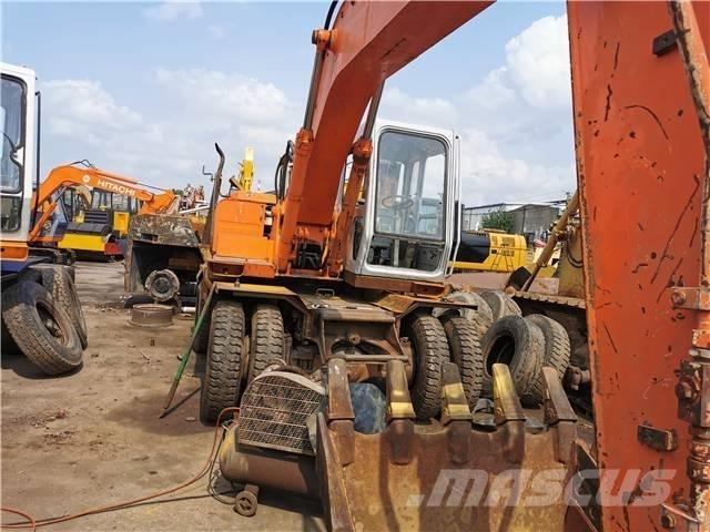 Hitachi EX160WD Excavatoare pe șenile
