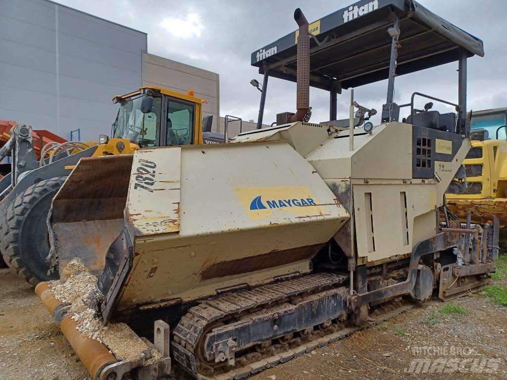 Titan 7820 Pavatoare asfalt