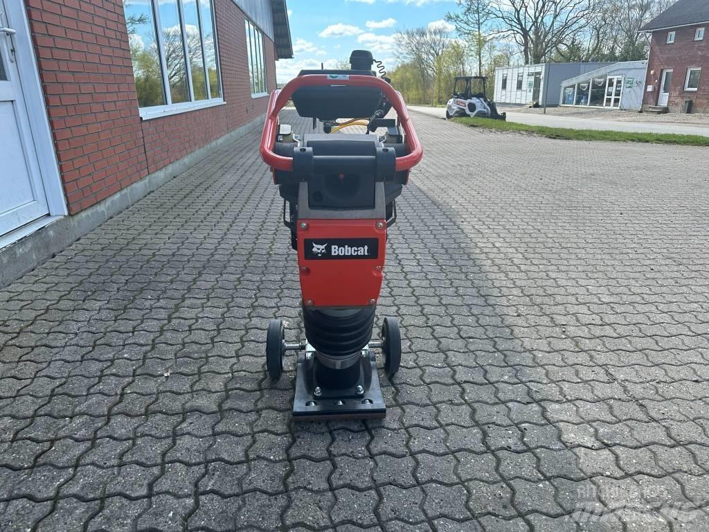 Bobcat R68 Compactor