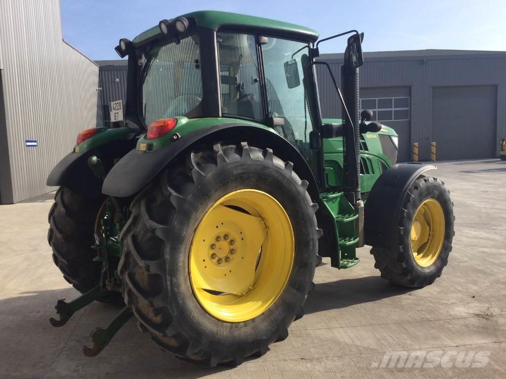 John Deere 6125M Tractoare