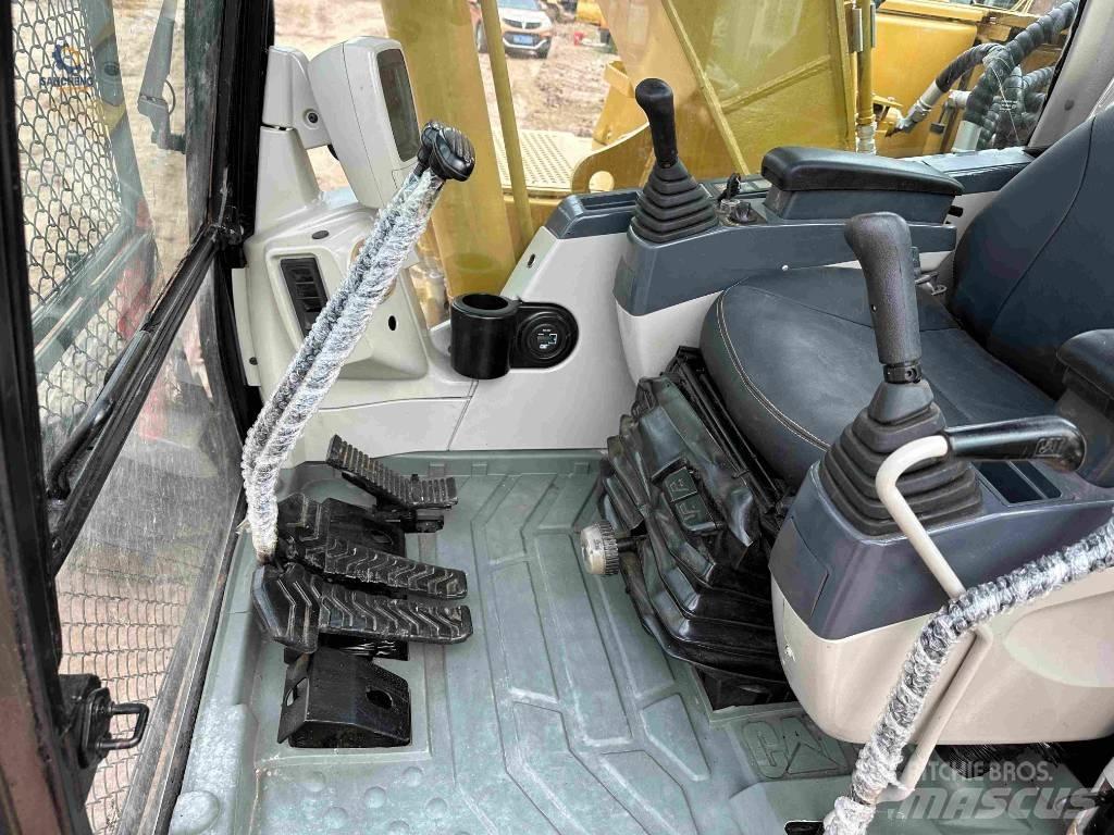CAT 320 C L Excavatoare pe șenile

