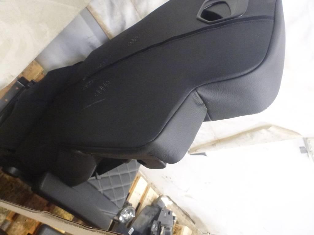 Mercedes-Benz Actros Cabine si interior