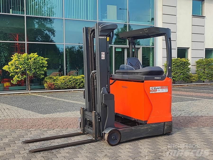 Linde R20B-01 Stivuitoare cu patru brate