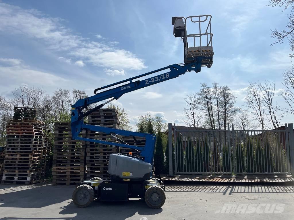 Genie Z 33/18 Nacele cu brat articulat