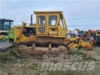 Komatsu D 85-18 Buldozere pe senile