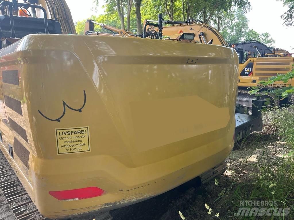 CAT 323 Excavatoare pe șenile
