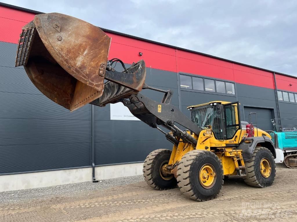 Volvo L 120 H Incarcator pe pneuri