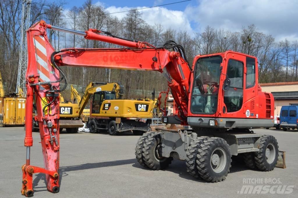 Komatsu PW 148-8 Excavatoare cu roti