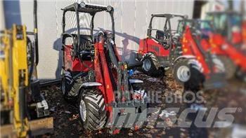 Schäffer 2028-2 Manipulatoare agricole
