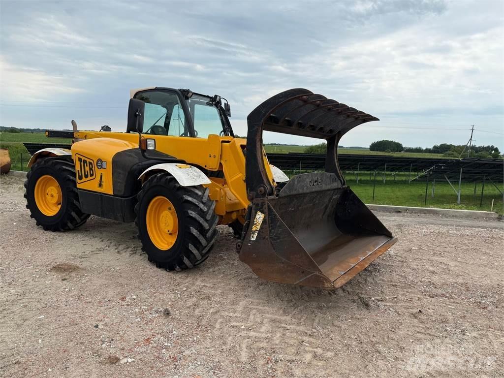 JCB  Stivuitoare telescopice