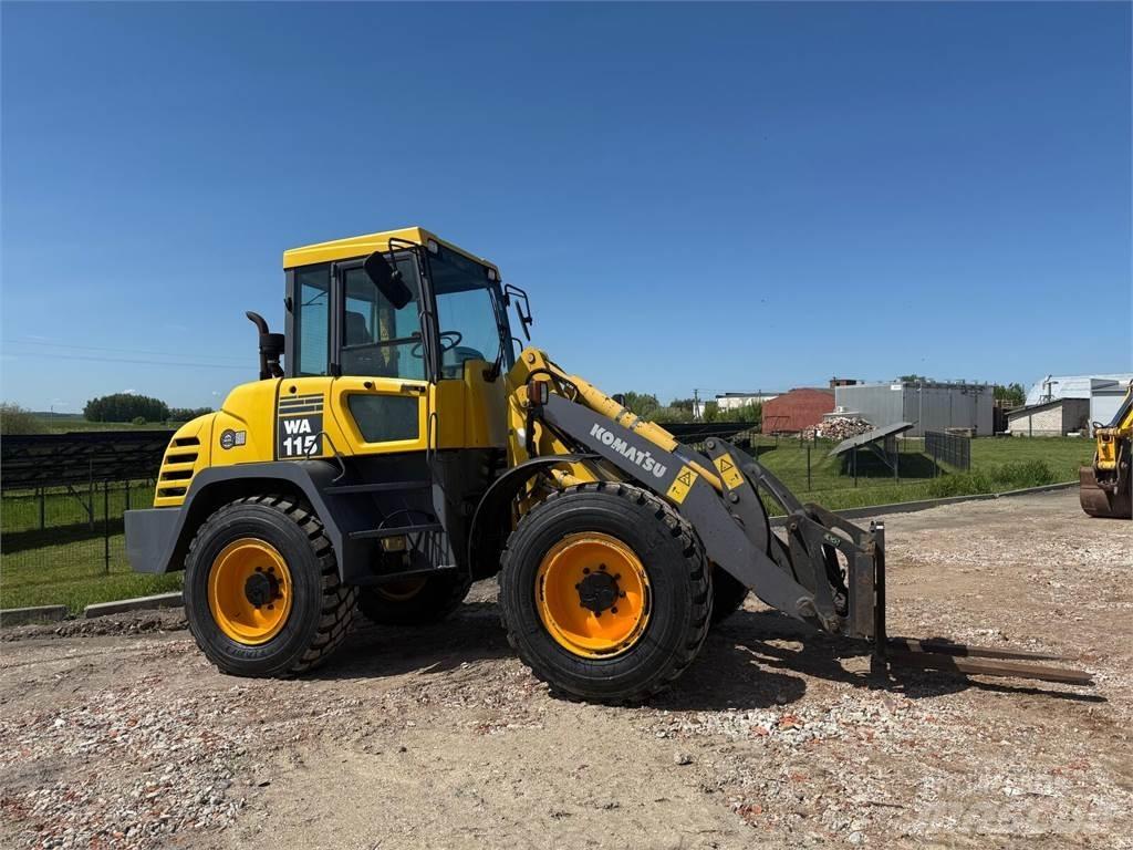 Komatsu  Incarcator pe pneuri