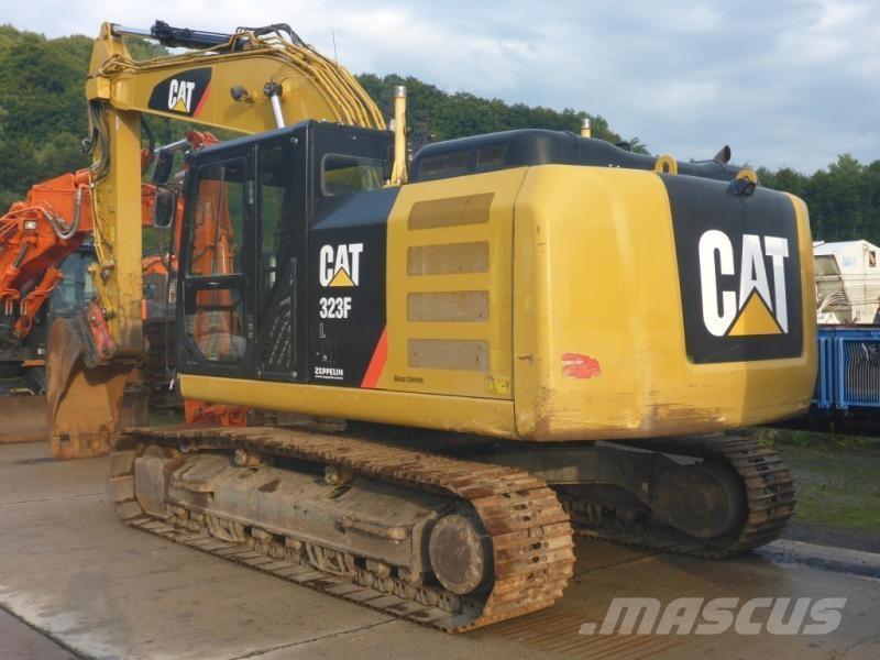 CAT 323F L Excavatoare pe șenile
