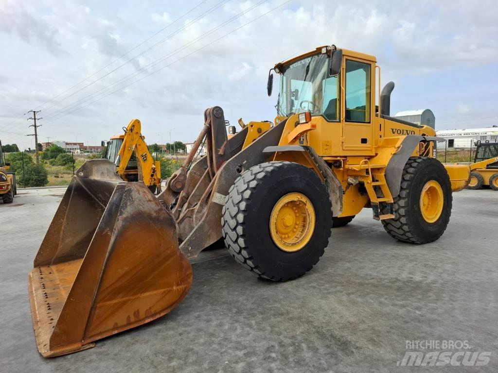 Volvo L 120 E Incarcator pe pneuri