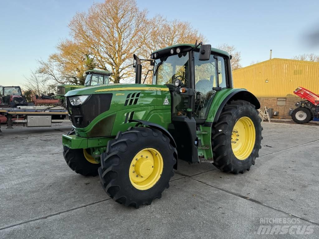 John Deere 6135M Tractoare
