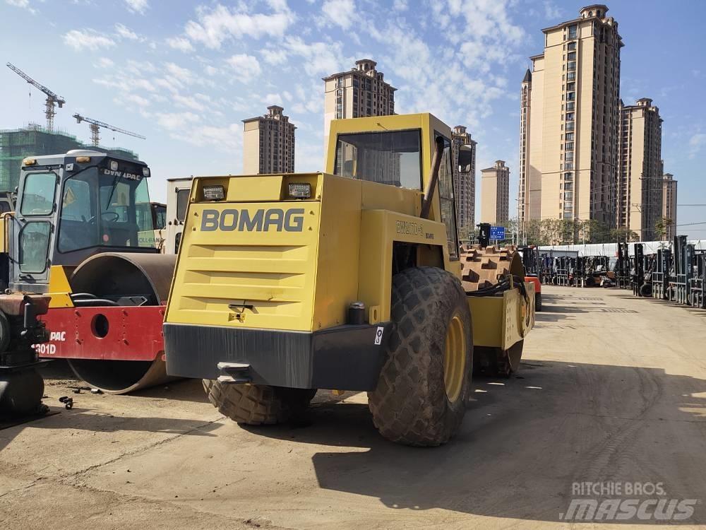 Bomag BW 217 Compactoare monocilindrice