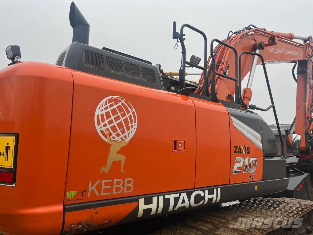 Hitachi ZX 210 LC-7 Excavatoare pe șenile

