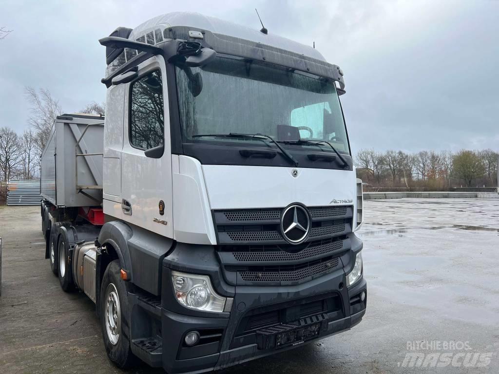 Mercedes-Benz 2548 Autotractoare