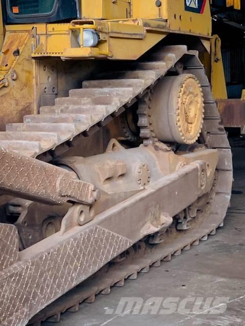 CAT D 9 T Buldozere pe senile