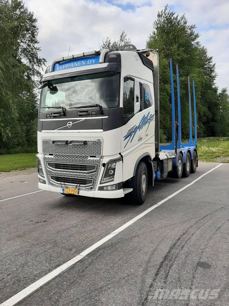 Volvo FH 16 Camion pentru lemne