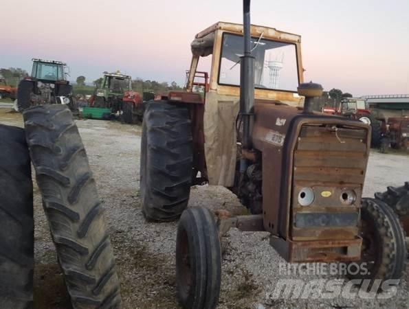Massey Ferguson 275 Tractoare