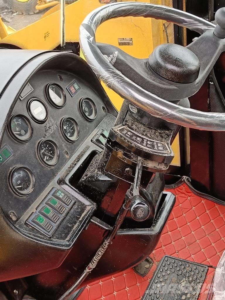 CAT 966 H Incarcator pe pneuri