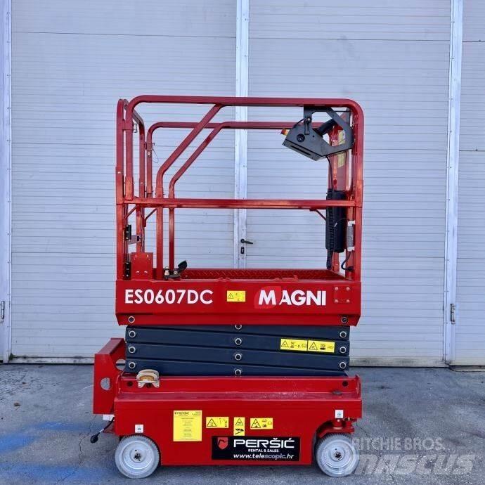 Magni 0607 Platforme foarfeca