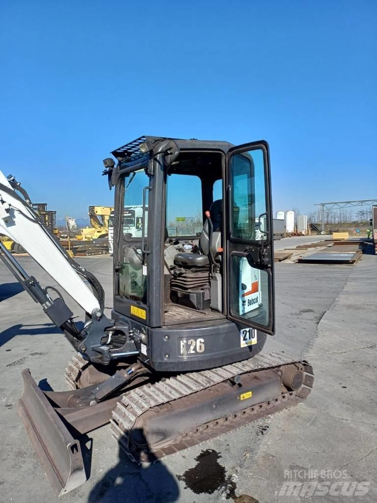 Bobcat E26 Mini excavatoare < 7t