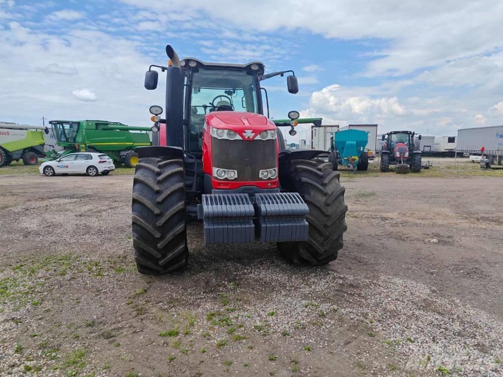 Massey Ferguson 8735 Tractoare